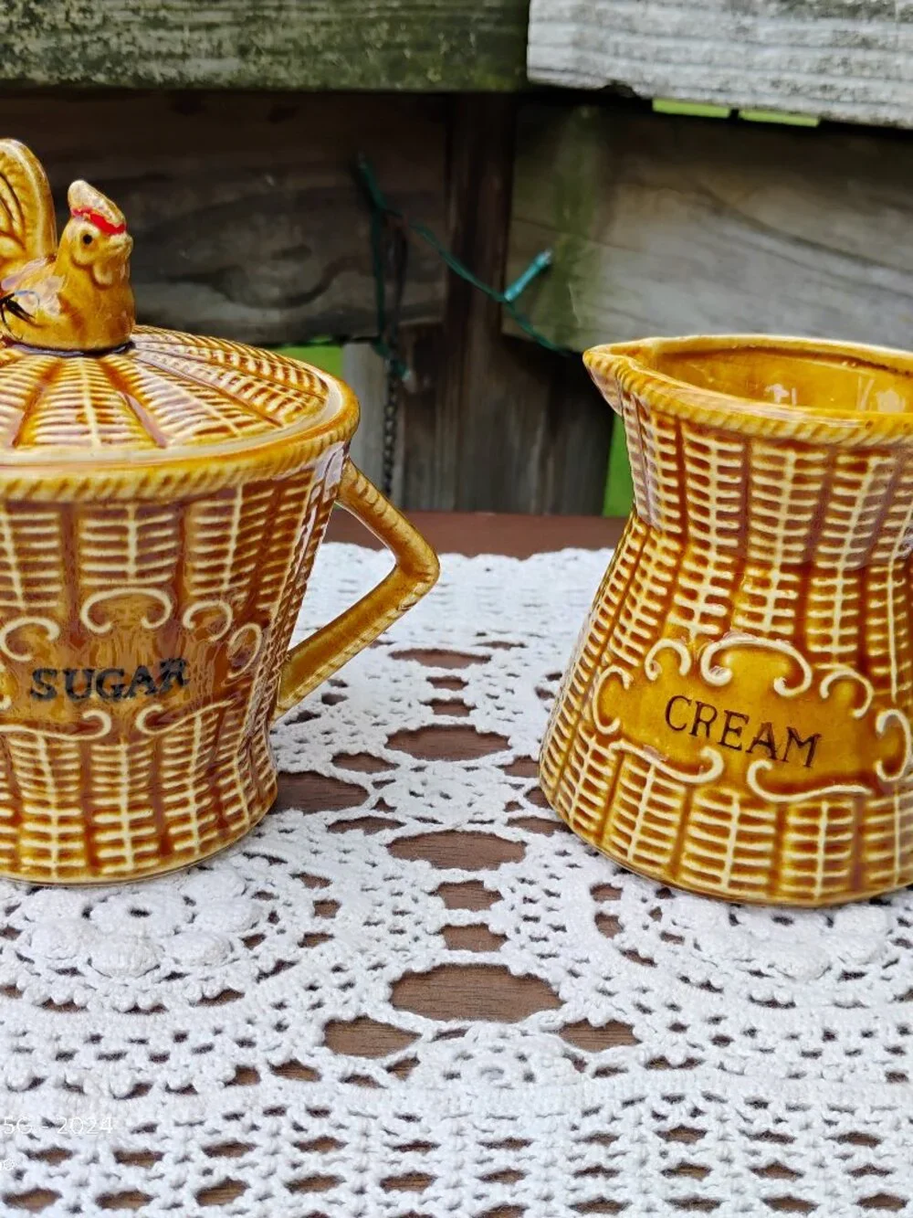 vintage ceramic lidded sugar bowl and creamer basket weave design with chicken